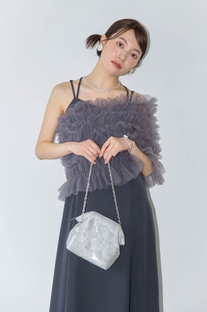ダークグレーのシャーリングチュールトップス付きドレスの商品画像10