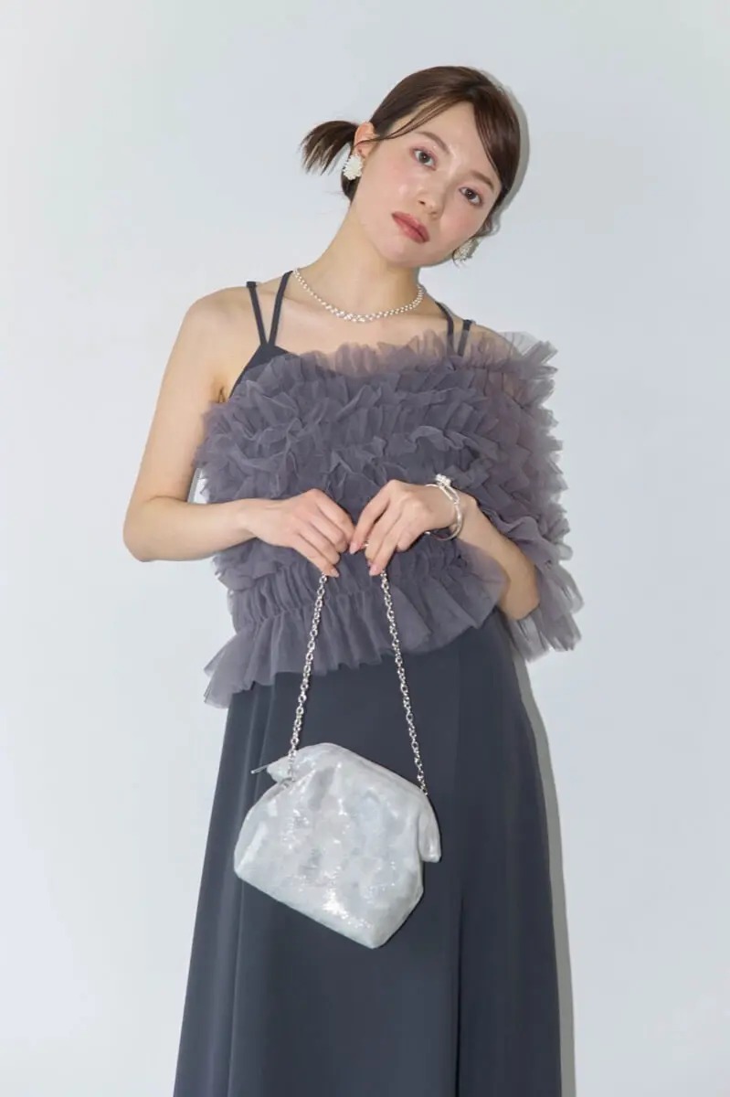 ダークグレーのシャーリングチュールトップス付きドレス | metoi | M