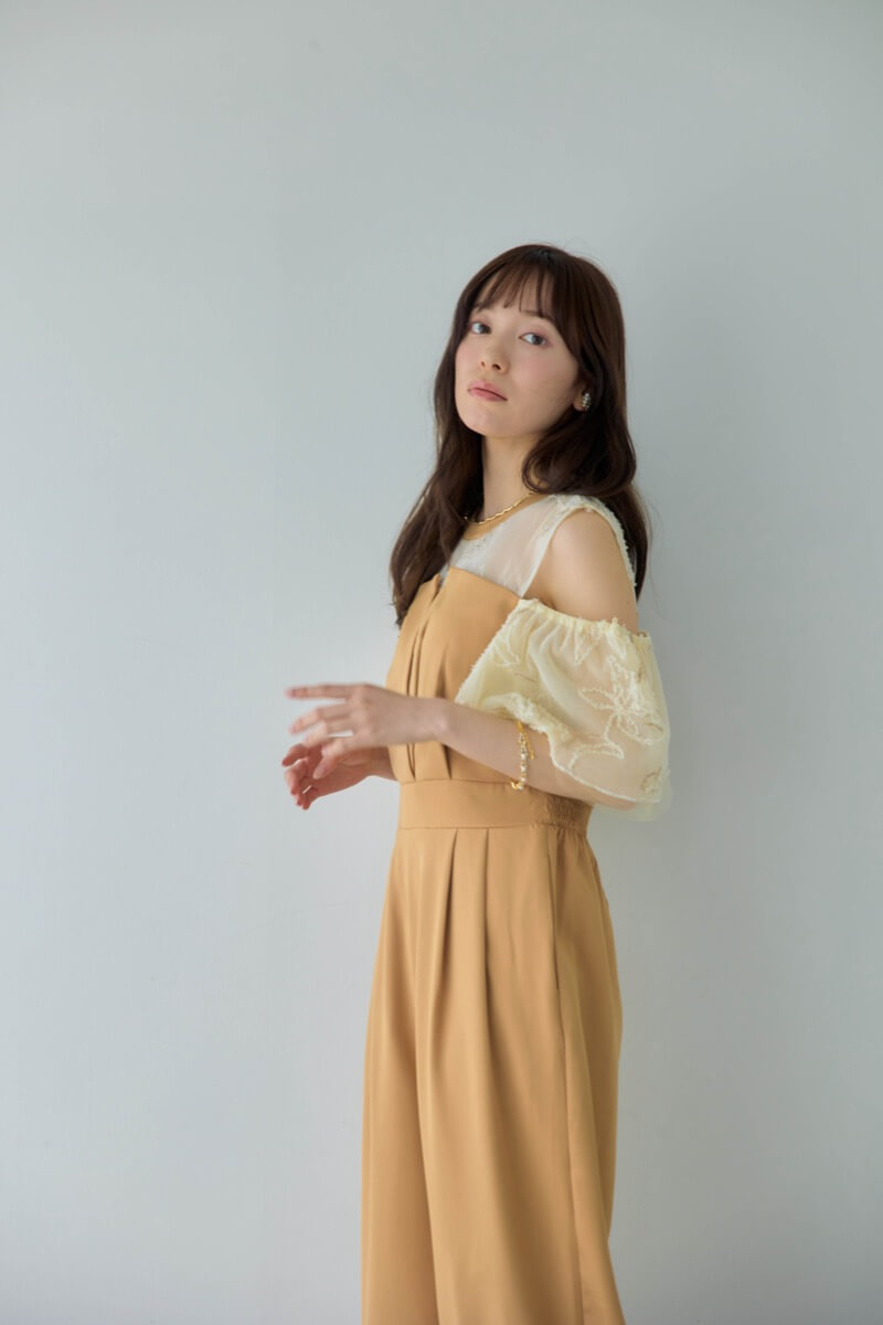 キャメルの2wayフリンジレースドレスの商品画像14