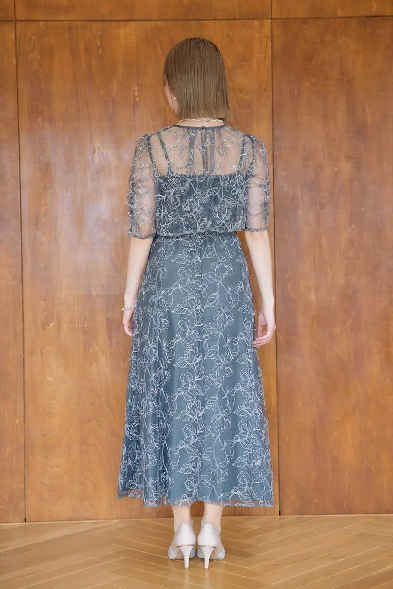 リボンエンブロイダリーレイヤードドレス Mサイズ グレー チャコールのリボンエンブロイダリーレイヤードドレス | Dorry