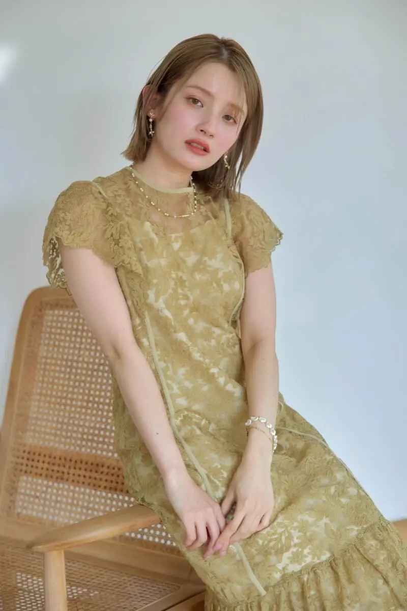 イエローのフラワーレースドレス | Dorry doll | M | 結婚式