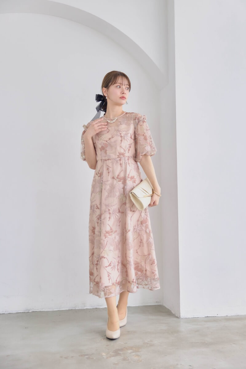 本日お値下げ価格! 美品　ベージュピンクセットアップドレス 本日お値下げ価格! 美品ベージュピンクセットアップドレス