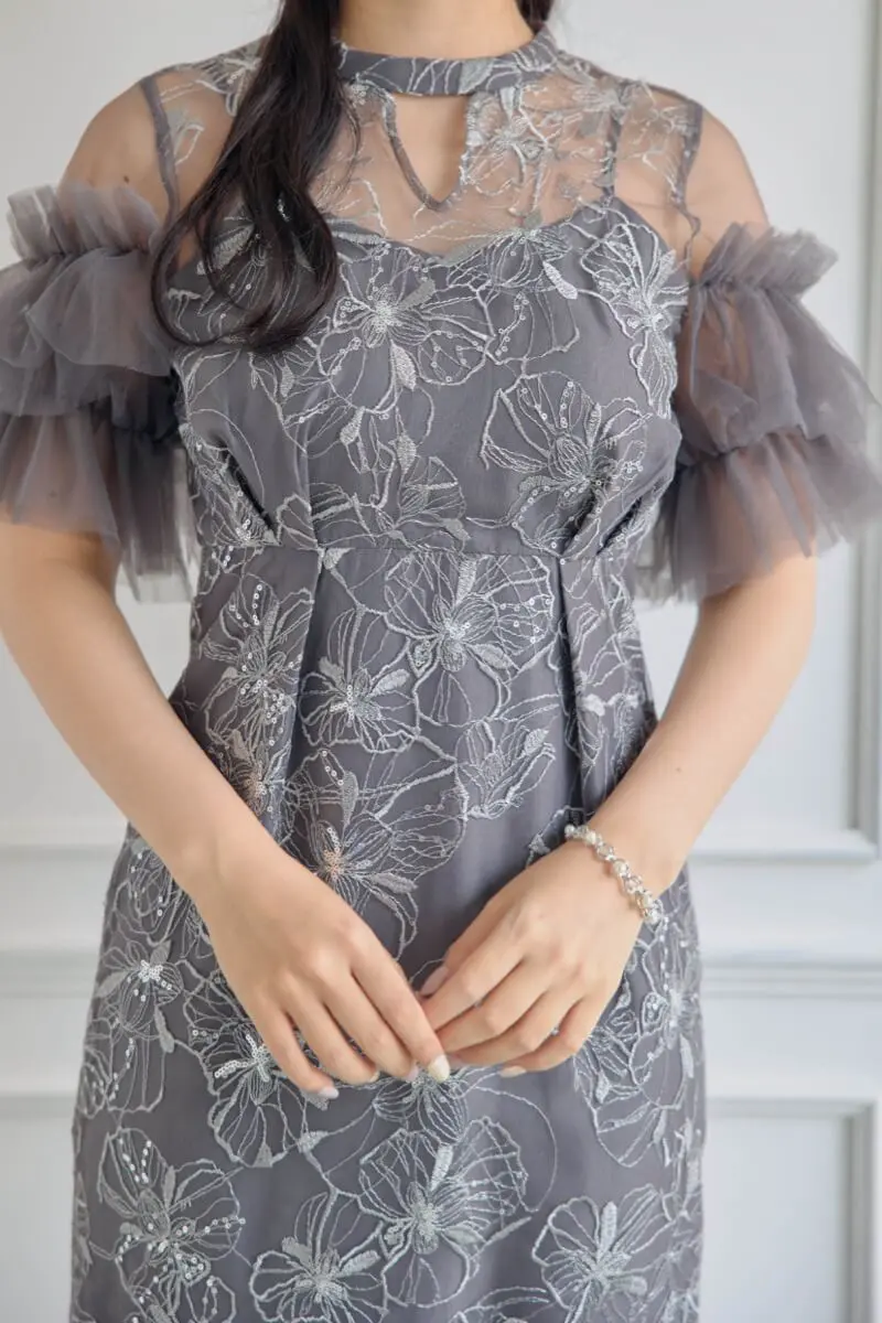 チャコールのスパンコール刺繍レースドレス | ANDRESD | S | 結婚式