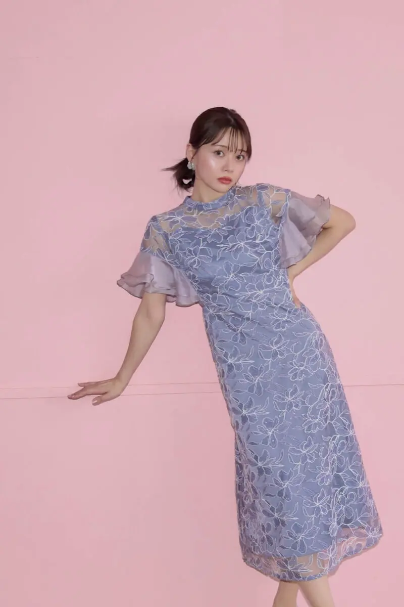 JbyBlue 結婚式　ドレス　ベージュ フリルスリーブ オケージョン JbyBlue 結婚式 ドレス ベージュ フリルスリーブ オケージョン