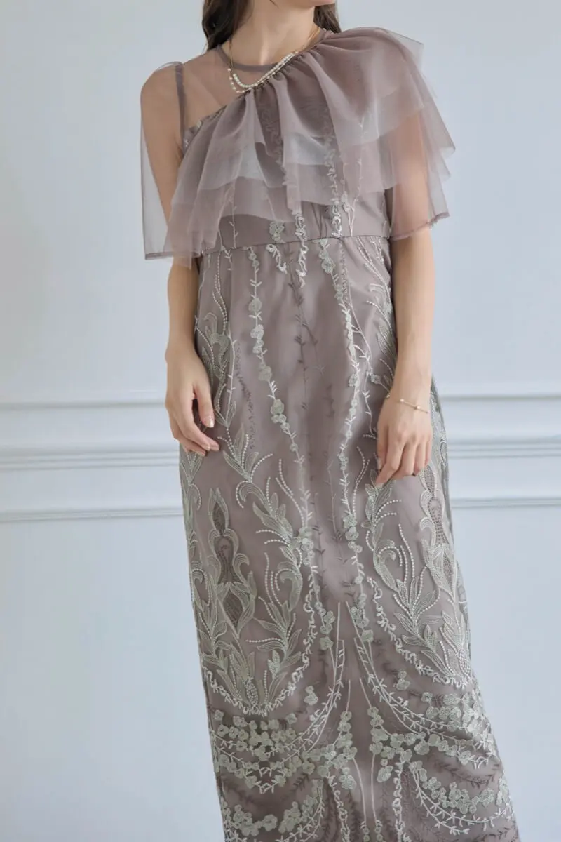 ブラウンのマルチケープ付きIラインドレス | Dorry doll | M | 結婚式