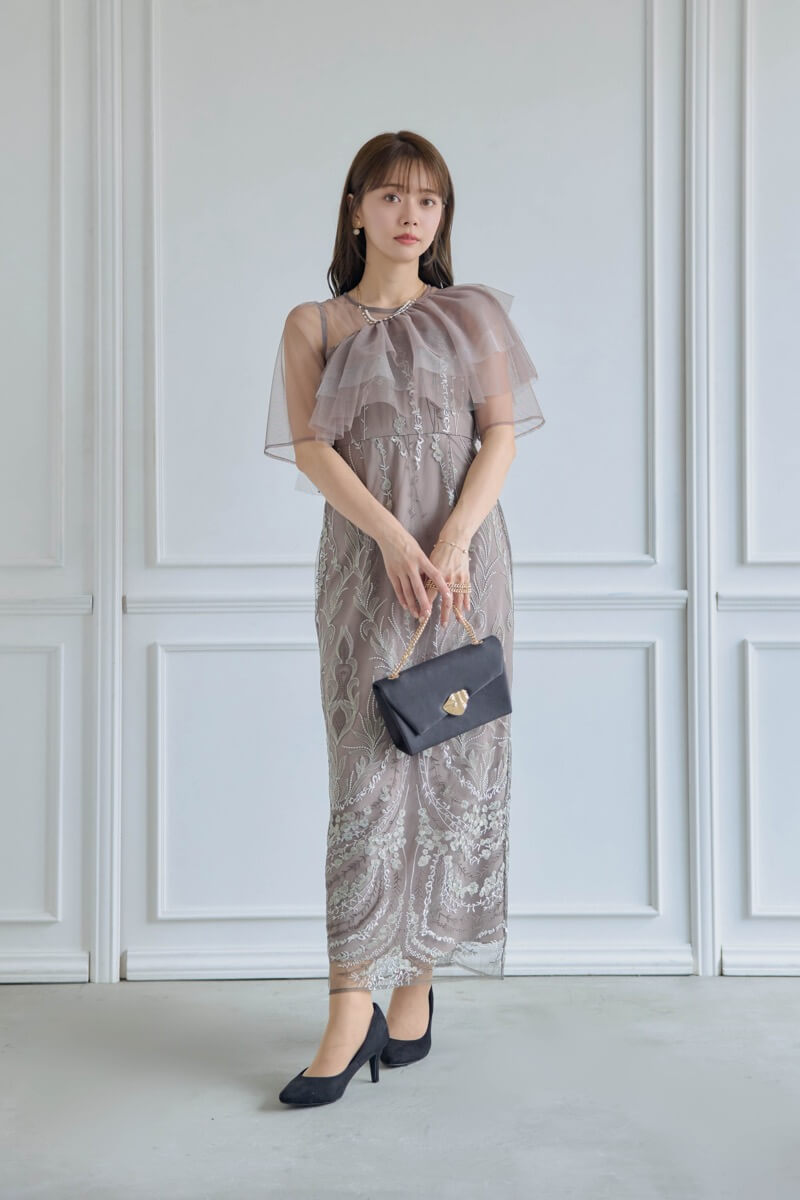 ブラウンのマルチケープ付きIラインドレス | Dorry doll | M | 結婚式