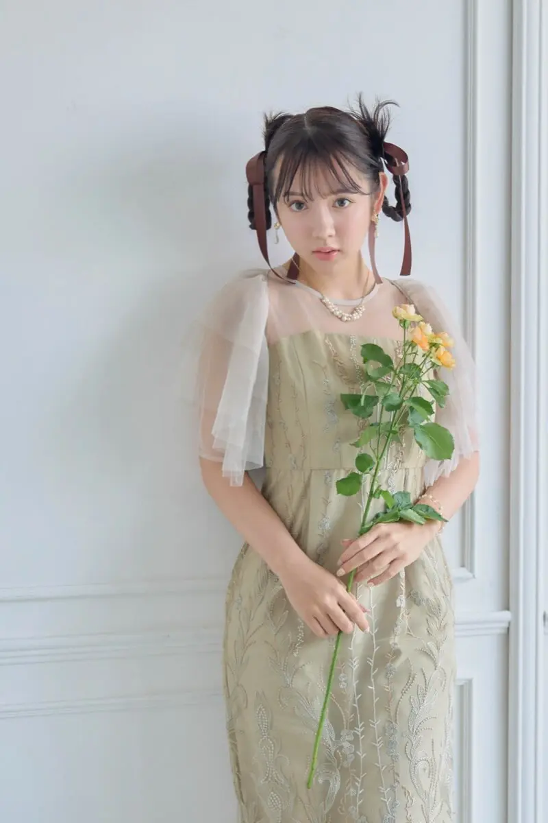 イエローのマルチケープ付きIラインドレス | Dorry doll | M | 結婚式