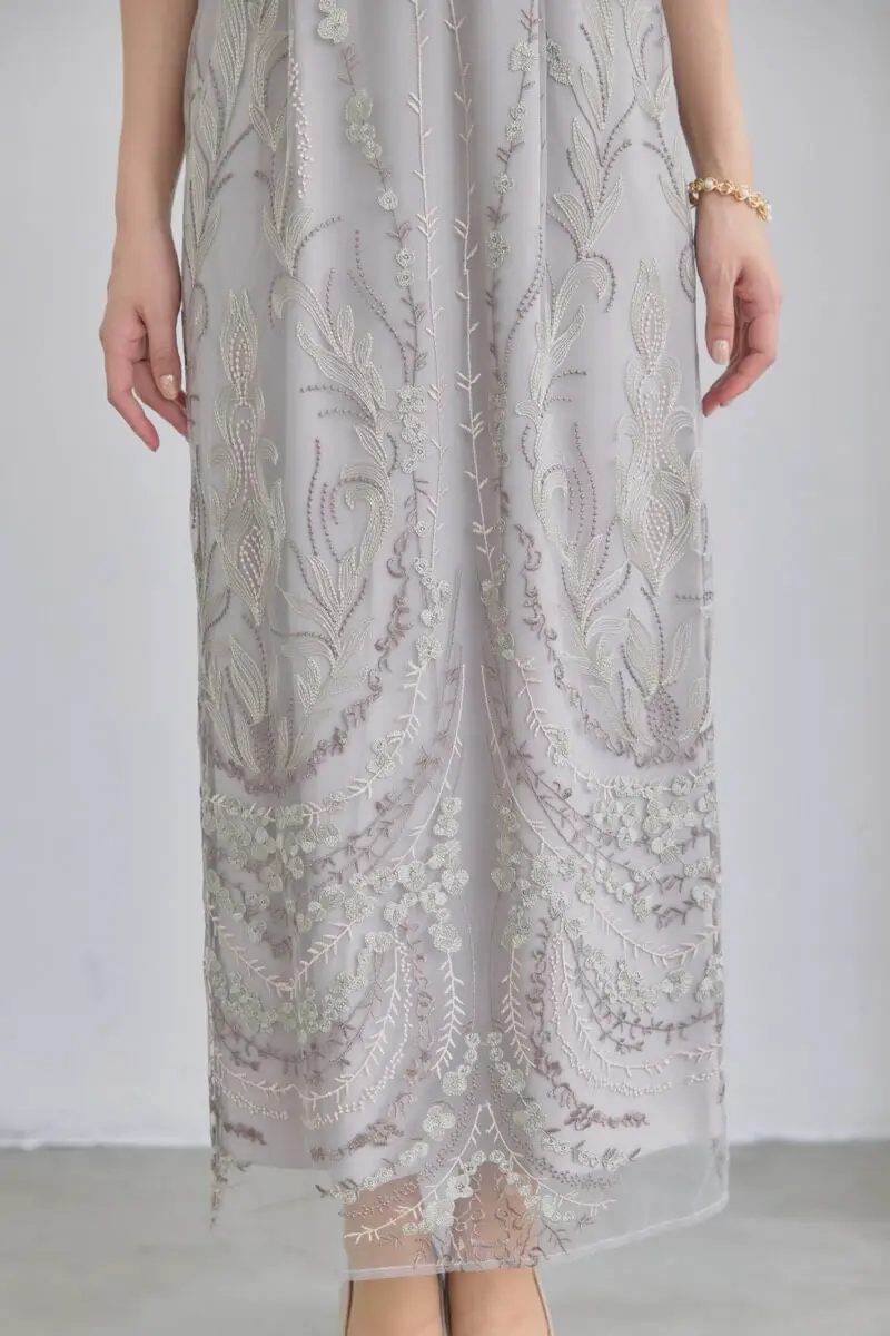 ベージュのマルチケープ付きIラインドレス | Dorry doll | M | 結婚式