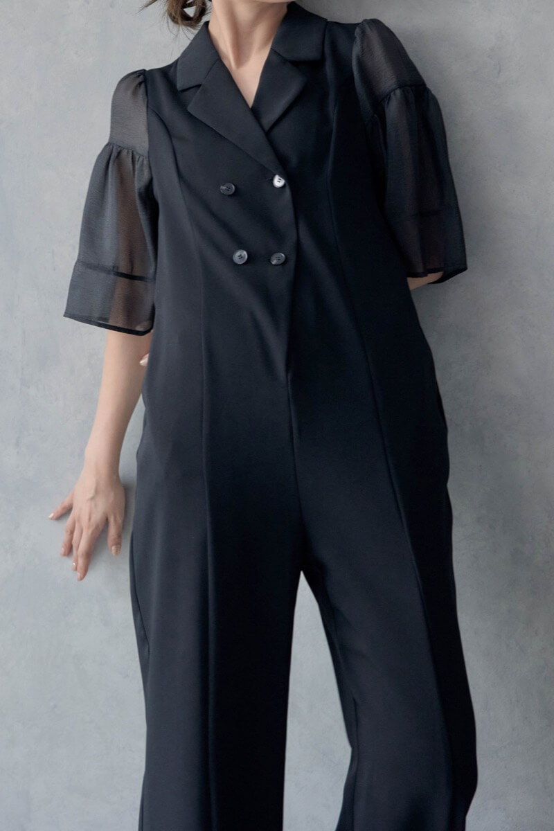 ブラックのジャケットロンパースの商品画像1