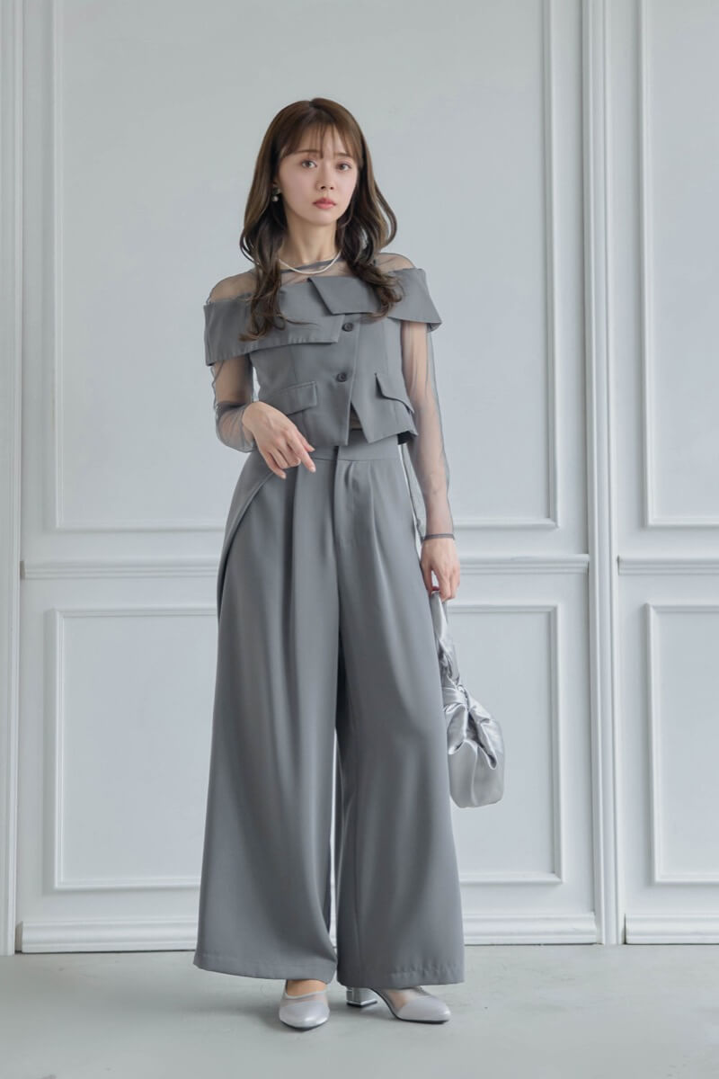 9★新品タグ付き★ LE’RURE パンツドレス　結婚式　パーティー　2次会 9☆新品タグ付き☆ LE'RURE パンツドレス 結婚式 パーティー 2次会