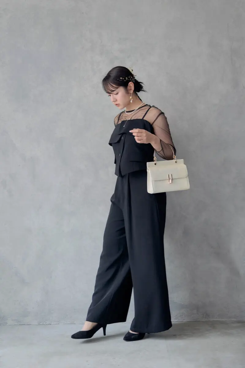 9★新品★ LE’RURE パンツドレス　結婚式　パーティー　ブラック　M 9☆新品☆ LE'RURE パンツドレス 結婚式 パーティー ブラック M