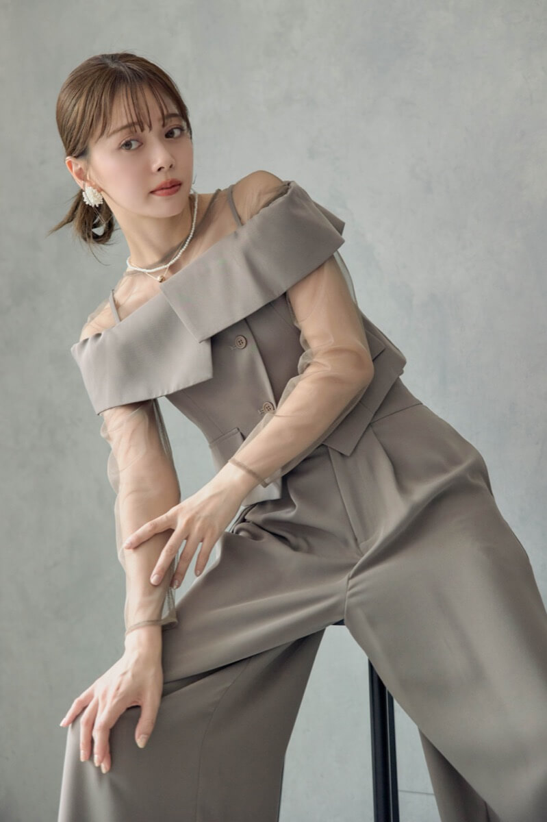 ベージュのMulti wayyトップスセットパンツドレスの商品画像11