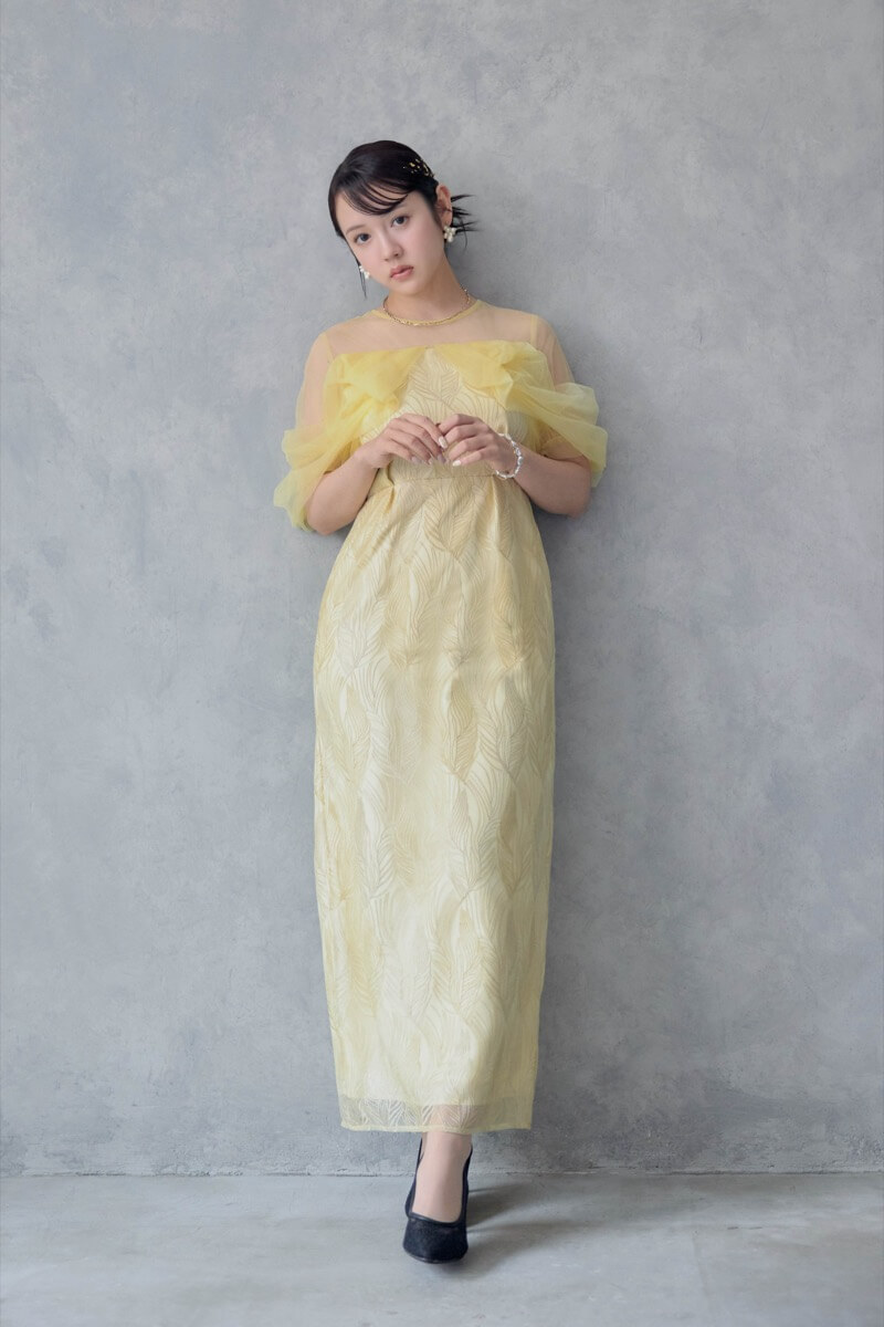 イエローのトルネードペンシルドレス