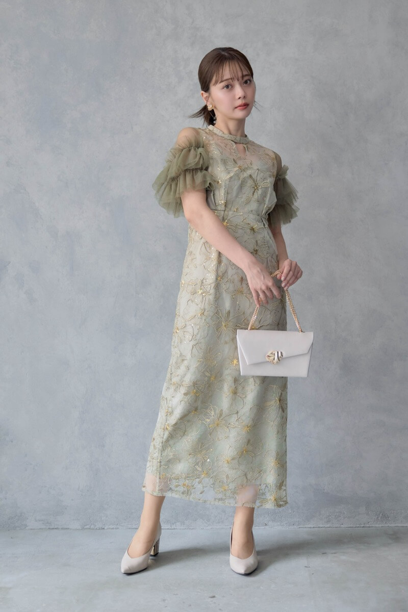 ライトグリーンのスパンコール刺繍レースドレスの商品画像2