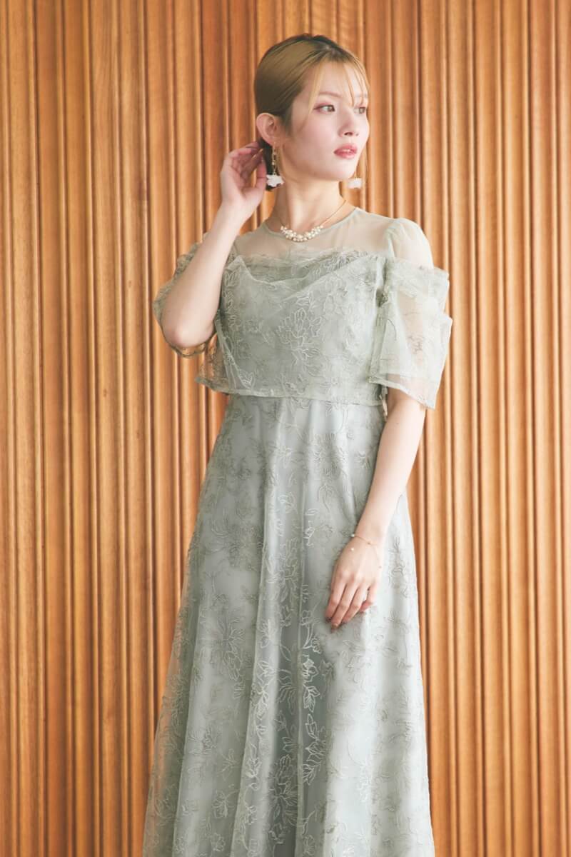 ライトグリーンのドレープラメ刺繍ドレスの商品画像9