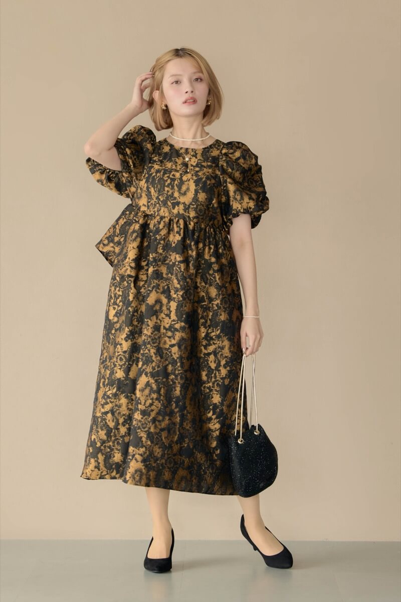 ブロンズのバブルスリーブジャガードドレスの商品画像11