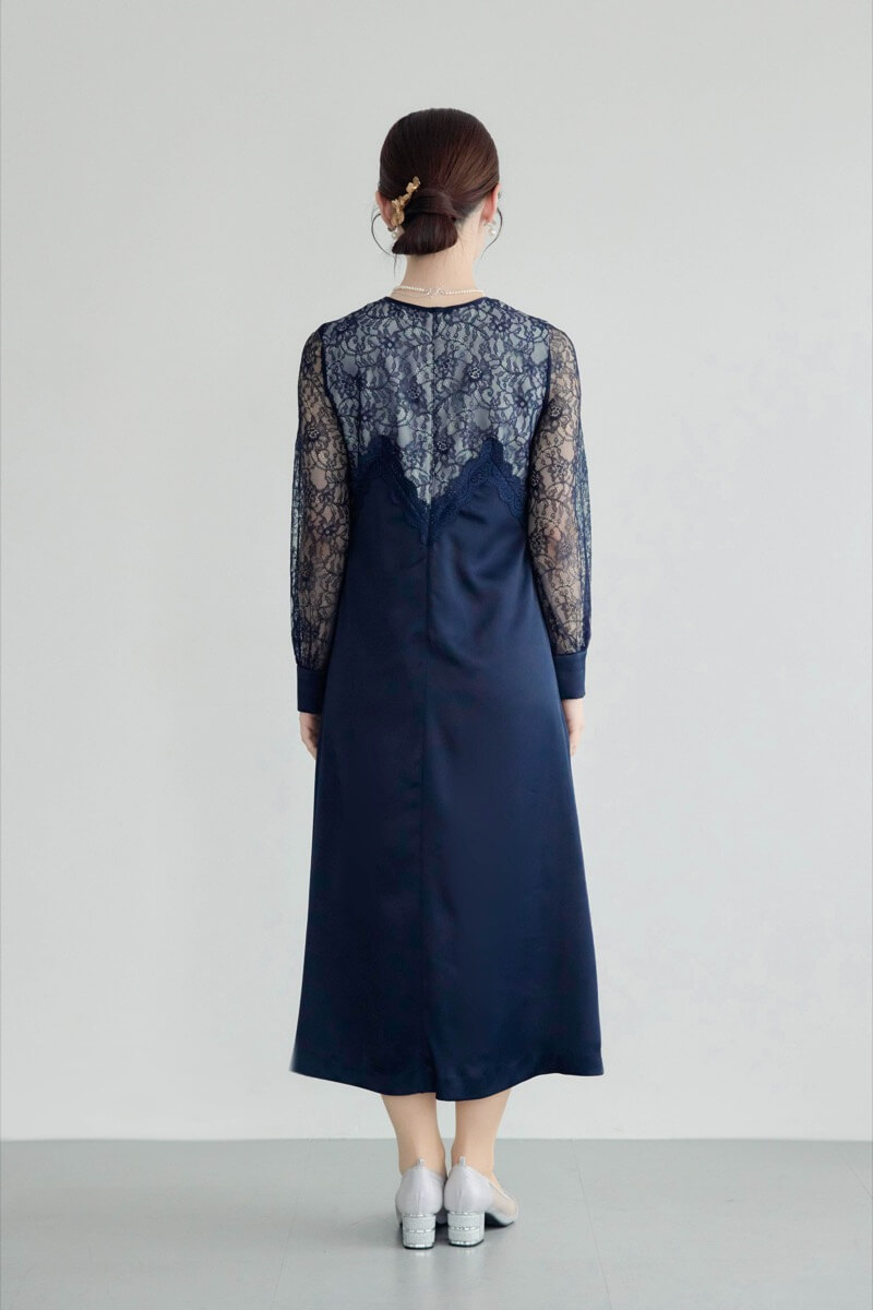 ネイビーのフロントデザインレースドレスの商品画像4
