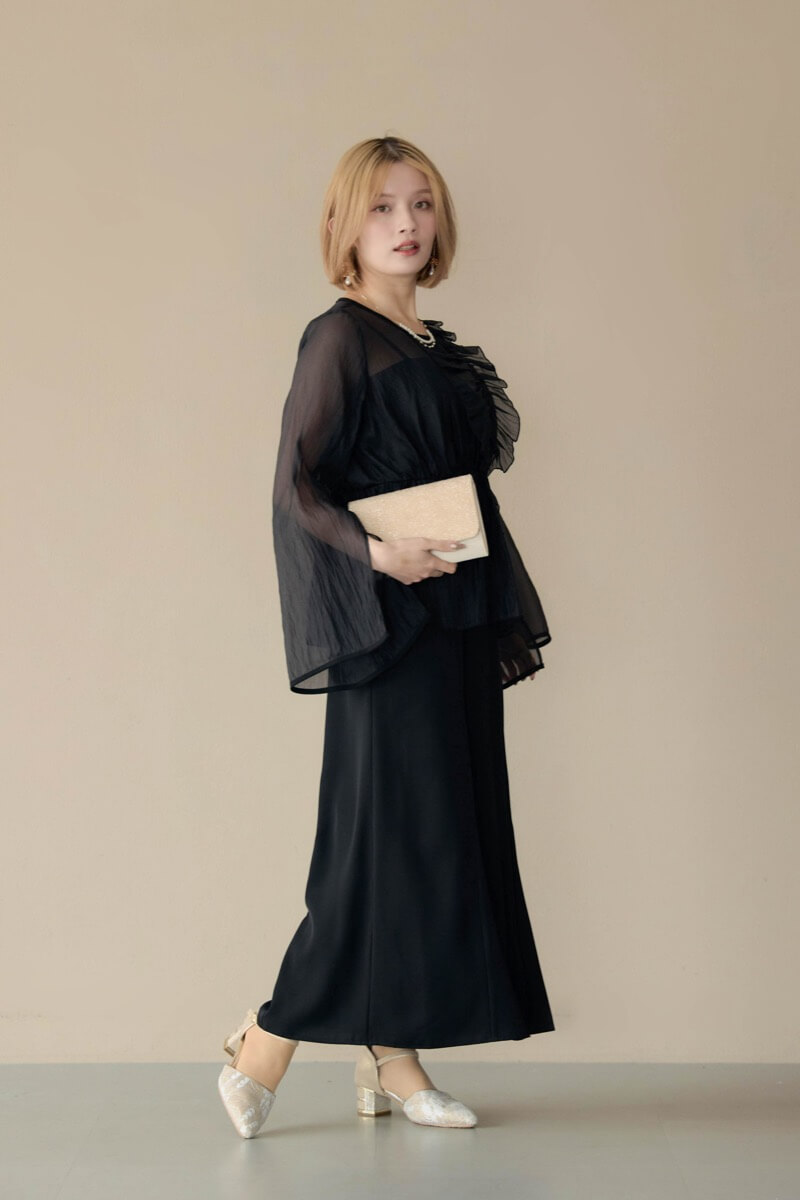 ブラックのフリルトップス付きドレスの商品画像10