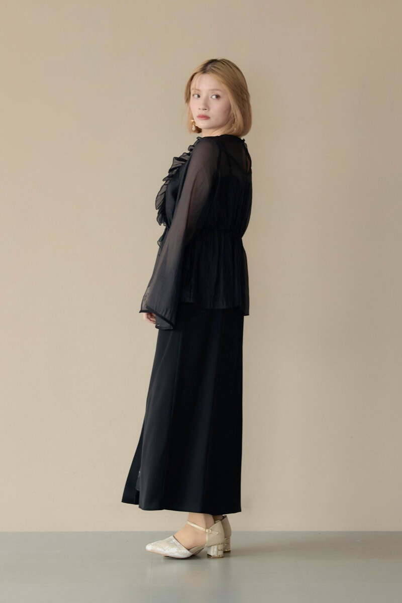ブラックのフリルトップス付きドレスの商品画像11