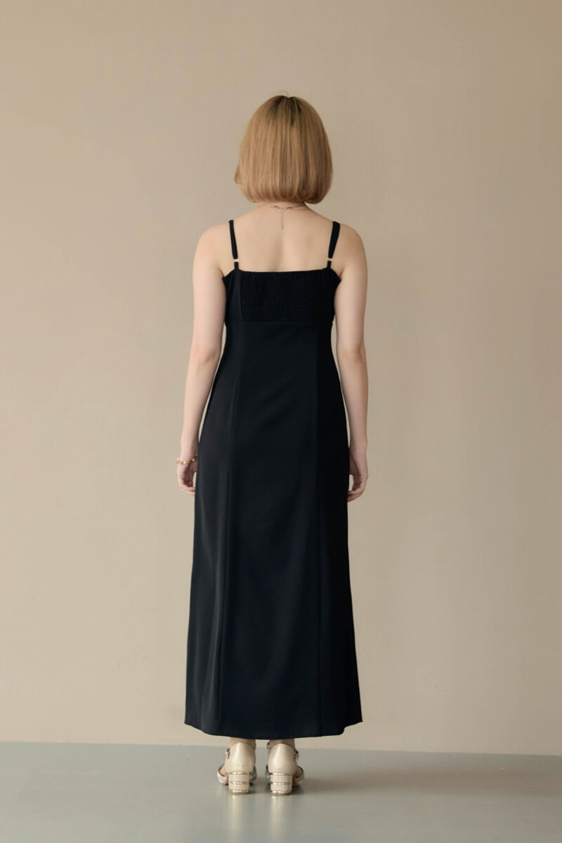 ブラックのフリルトップス付きドレスの商品画像9