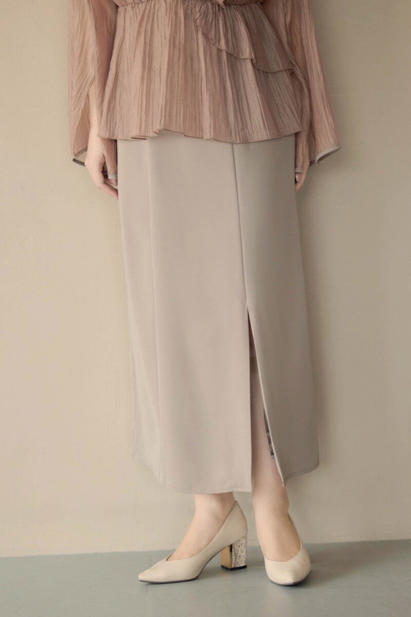 アッシュブラウンのフリルトップス付きドレスの商品画像7