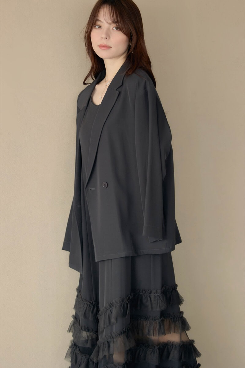 チャコールのトランスペアレントヘムセットアップドレス | et.UNiVER