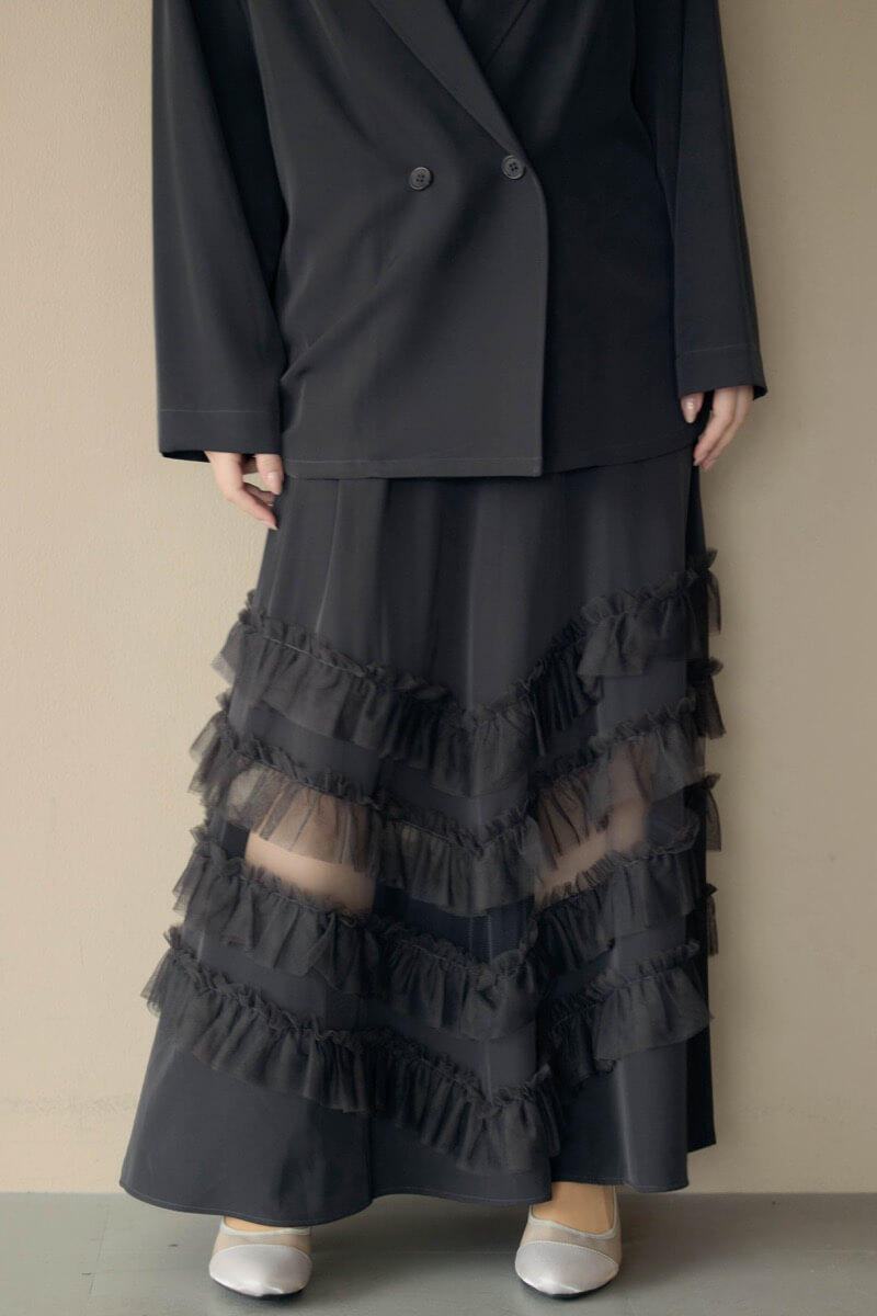 チャコールのトランスペアレントヘムセットアップドレスの商品画像6