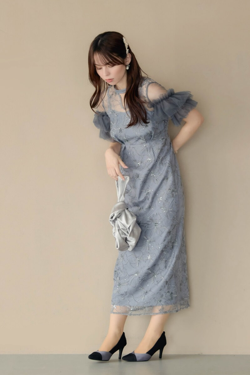 ブルーグレーのスパンコール刺繍レースドレスの商品画像12