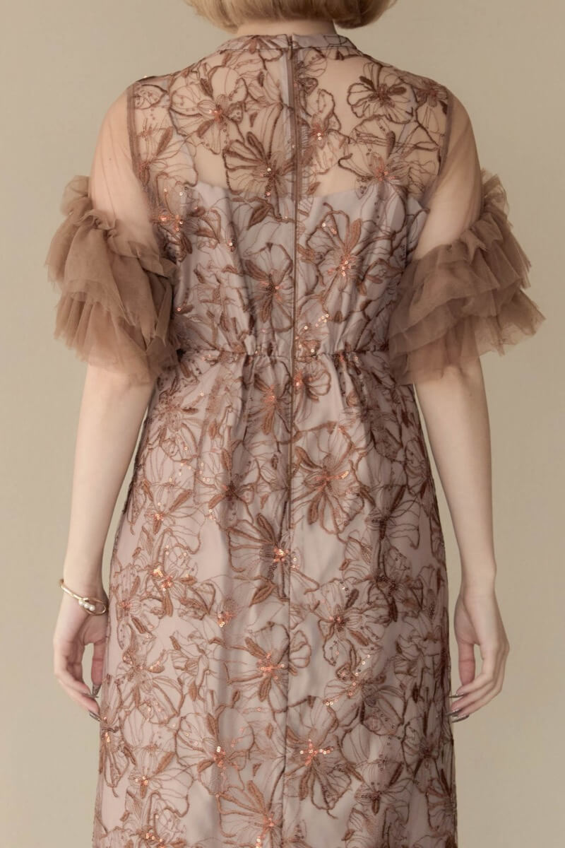 ブラウンのスパンコール刺繍レースドレスの商品画像6