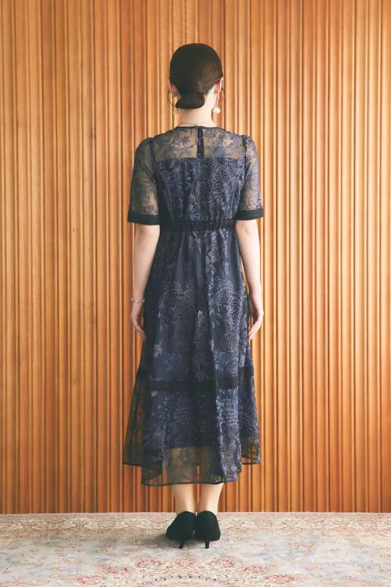 Dorrydoll ラダーレースドレス ブルー Mサイズ Dorrydoll ラダーレースドレス ブルー Mサイズ Fluffy sleeve pencil