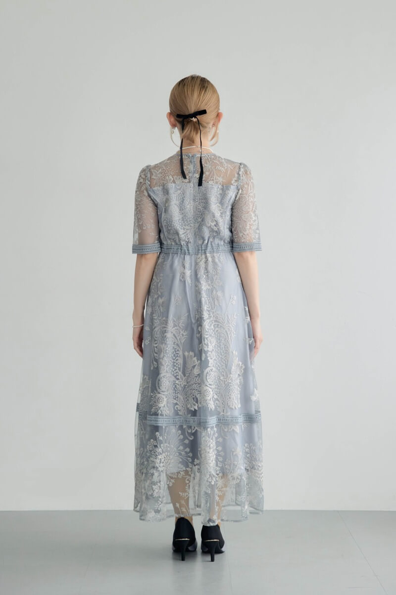 ブルーのラダーレースドレスの商品画像4