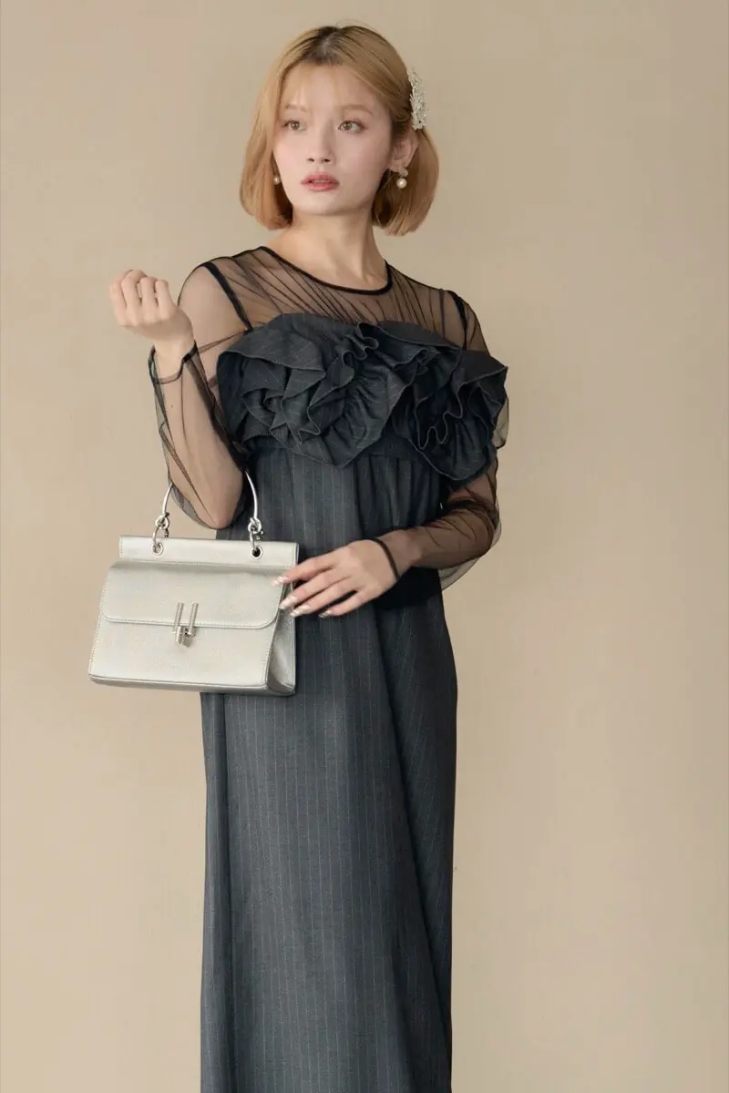 グレーのフリルビスチェストライプドレス | LE' RURE | M | 結婚式