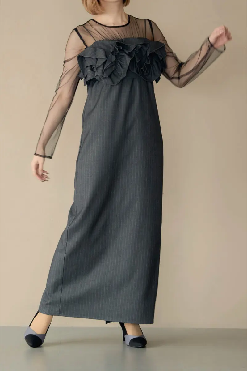 グレーのフリルビスチェストライプドレス | LE' RURE | M | 結婚式
