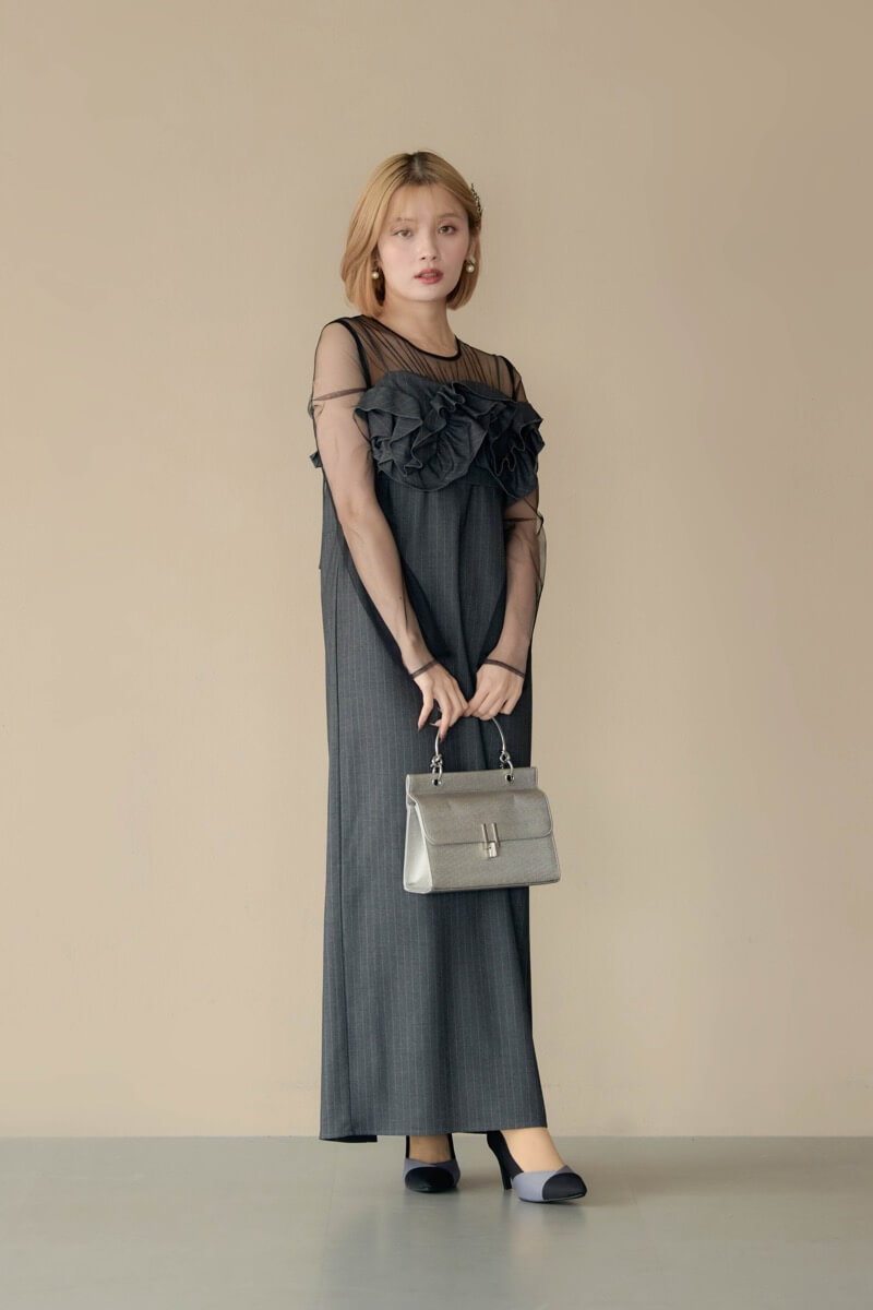 グレーのフリルビスチェストライプドレス | LE' RURE | M | 結婚式