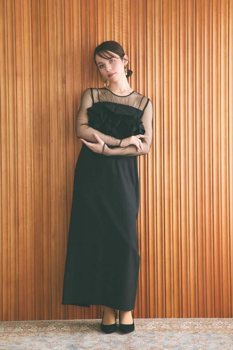 ブラックのフリルビスチェストライプドレスの商品画像10