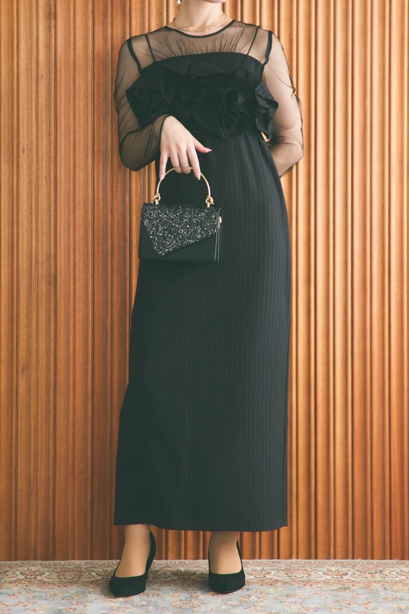 ブラックのフリルビスチェストライプドレスの商品画像14