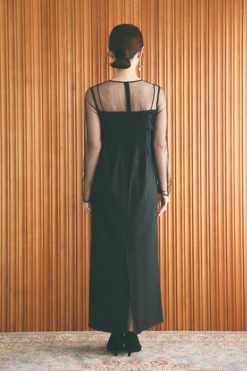 ブラックのフリルビスチェストライプドレスの商品画像4