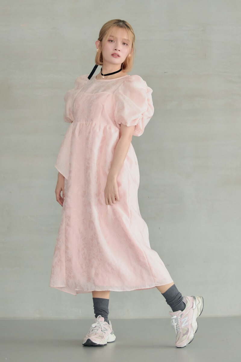 ピンクのバブルスリーブジャガードドレス | ANDRESD | M～マタニティ