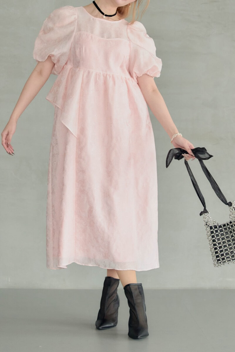 ピンクのバブルスリーブジャガードドレス | ANDRESD | M～マタニティ