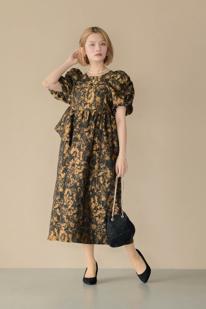 ブロンズのバブルスリーブジャガードドレスの商品画像2