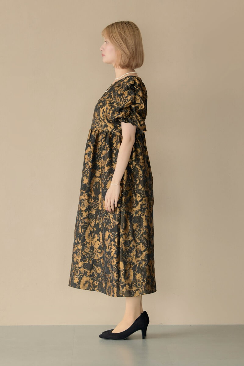 ブロンズのバブルスリーブジャガードドレスの商品画像3