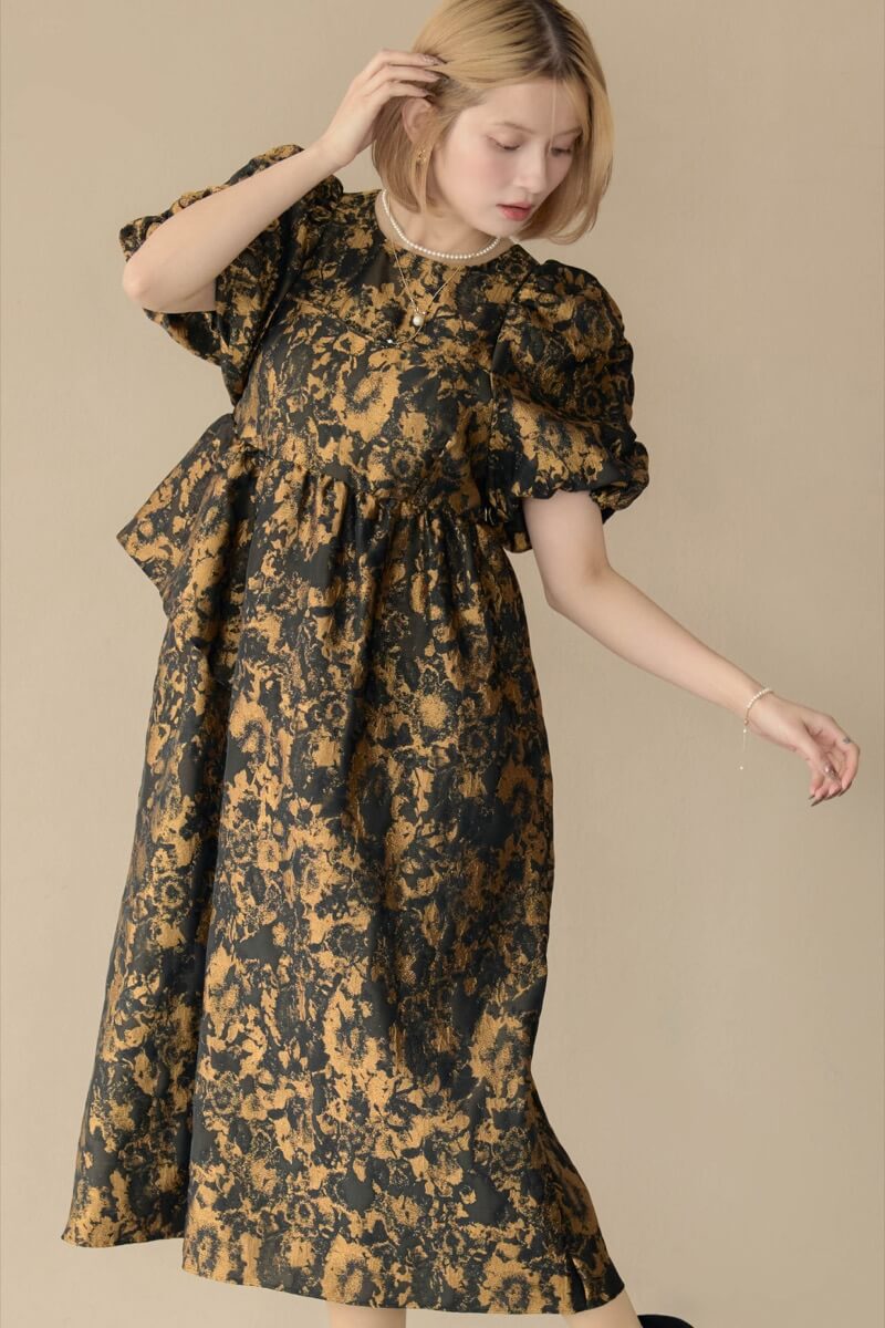 ブロンズのバブルスリーブジャガードドレスの商品画像9