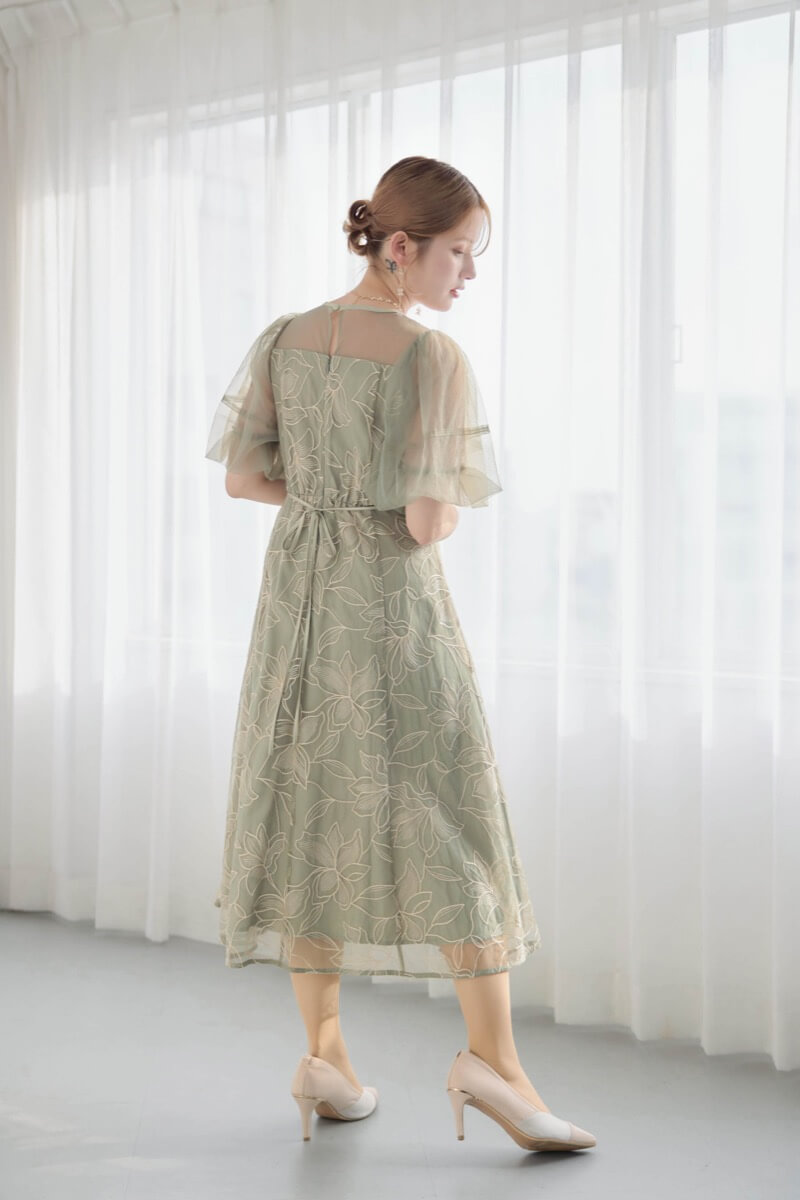 グリーンのリリーパターンレースドレスの商品画像14