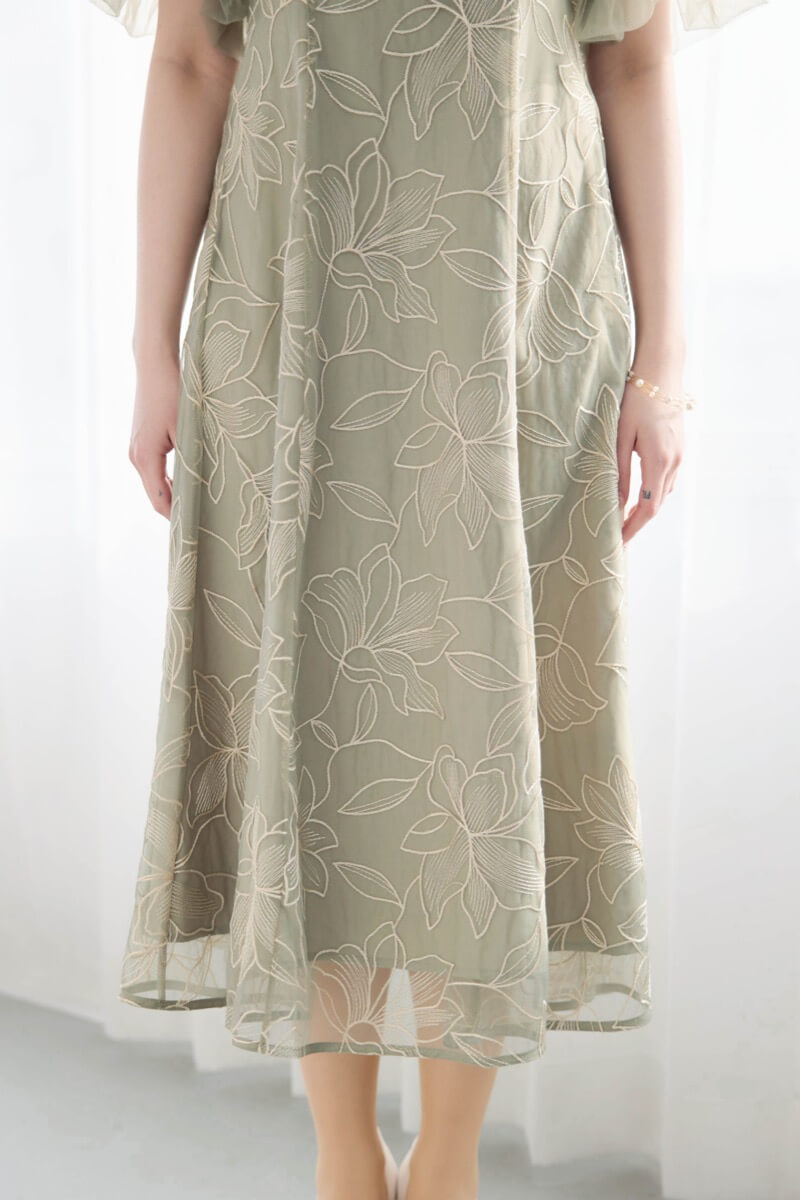 グリーンのリリーパターンレースドレスの商品画像7