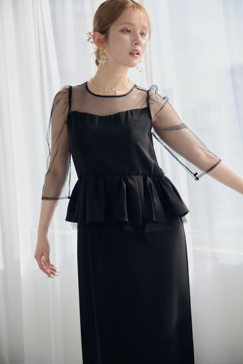 ブラックのペプラムドレスの商品画像14