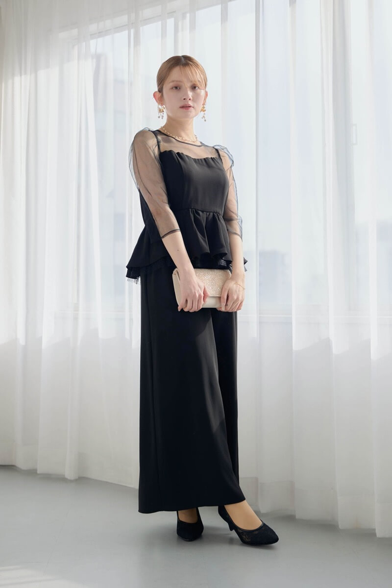 ブラックのペプラムドレスの商品画像8