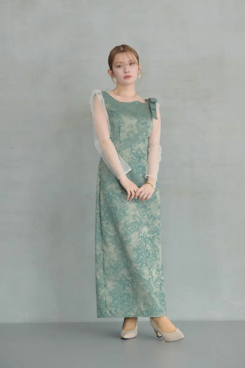 グリーンのショルダーリボンジャガードドレス | LE' RURE | M | 結婚式