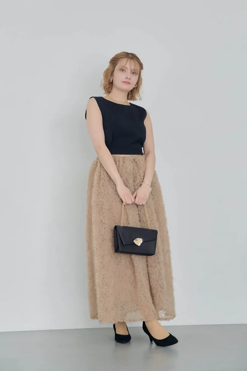 ベージュブラックのモコモコセットアップドレス | ANDRESD | M | 結婚