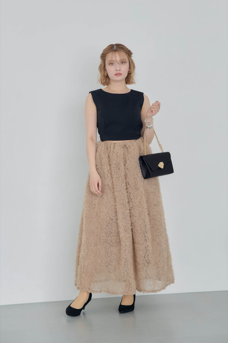 ベージュブラックのモコモコセットアップドレスの商品画像2
