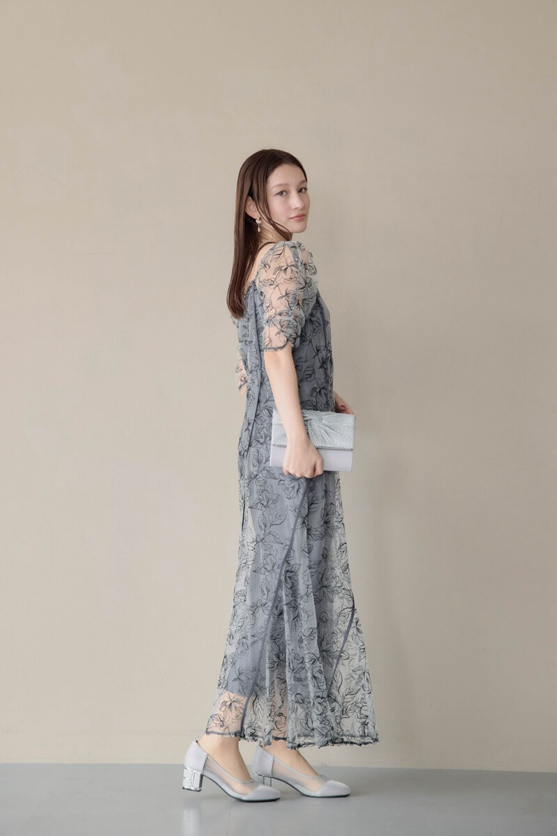 ブラックのウェーブパイピングフレアドレスの商品画像14